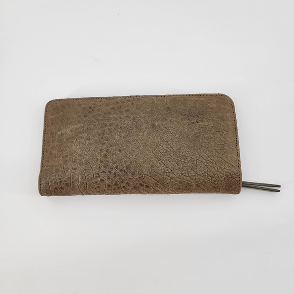 Anthro Pilcro and the letterpress leather wallet - Picture 2 of 6